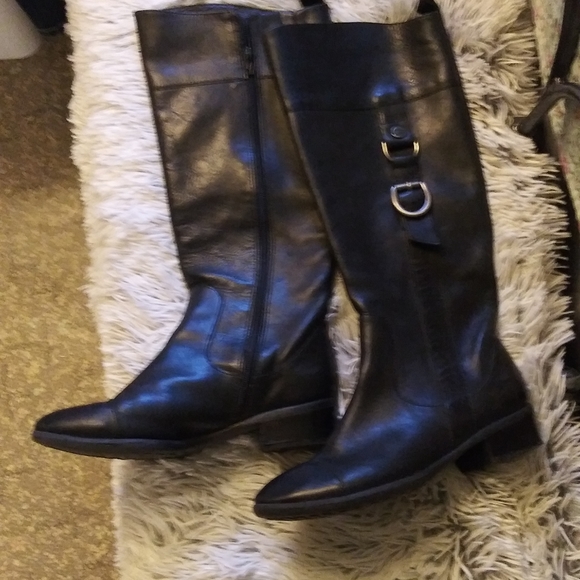Shoes - Riding boots